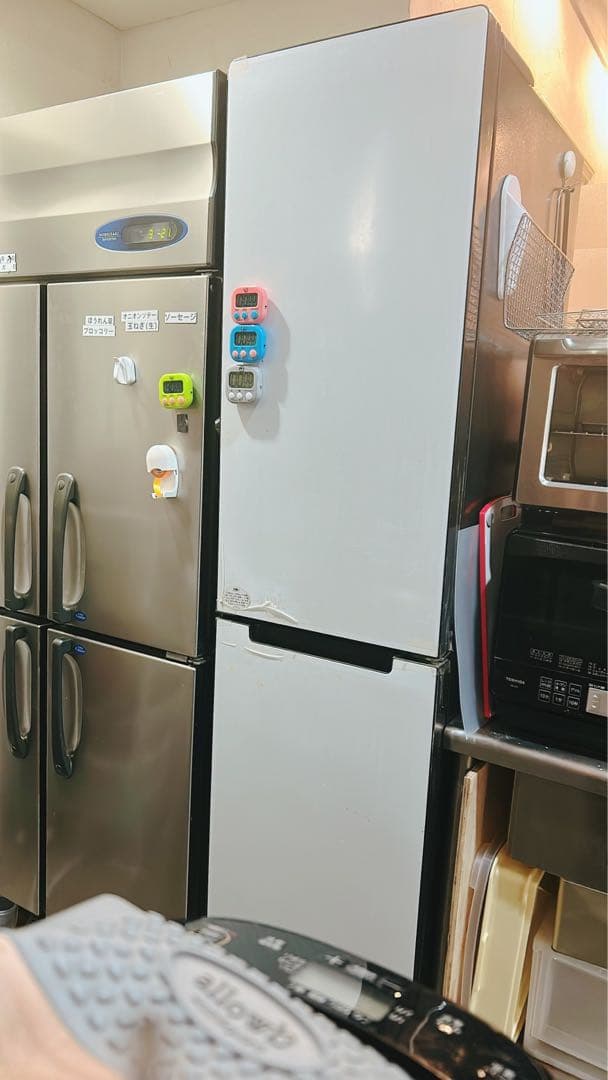 ホワイト冷蔵庫 IWBLP70003B 175cm 冷蔵庫・冷凍庫 ホワイト 通販 | ビックカメラ.com