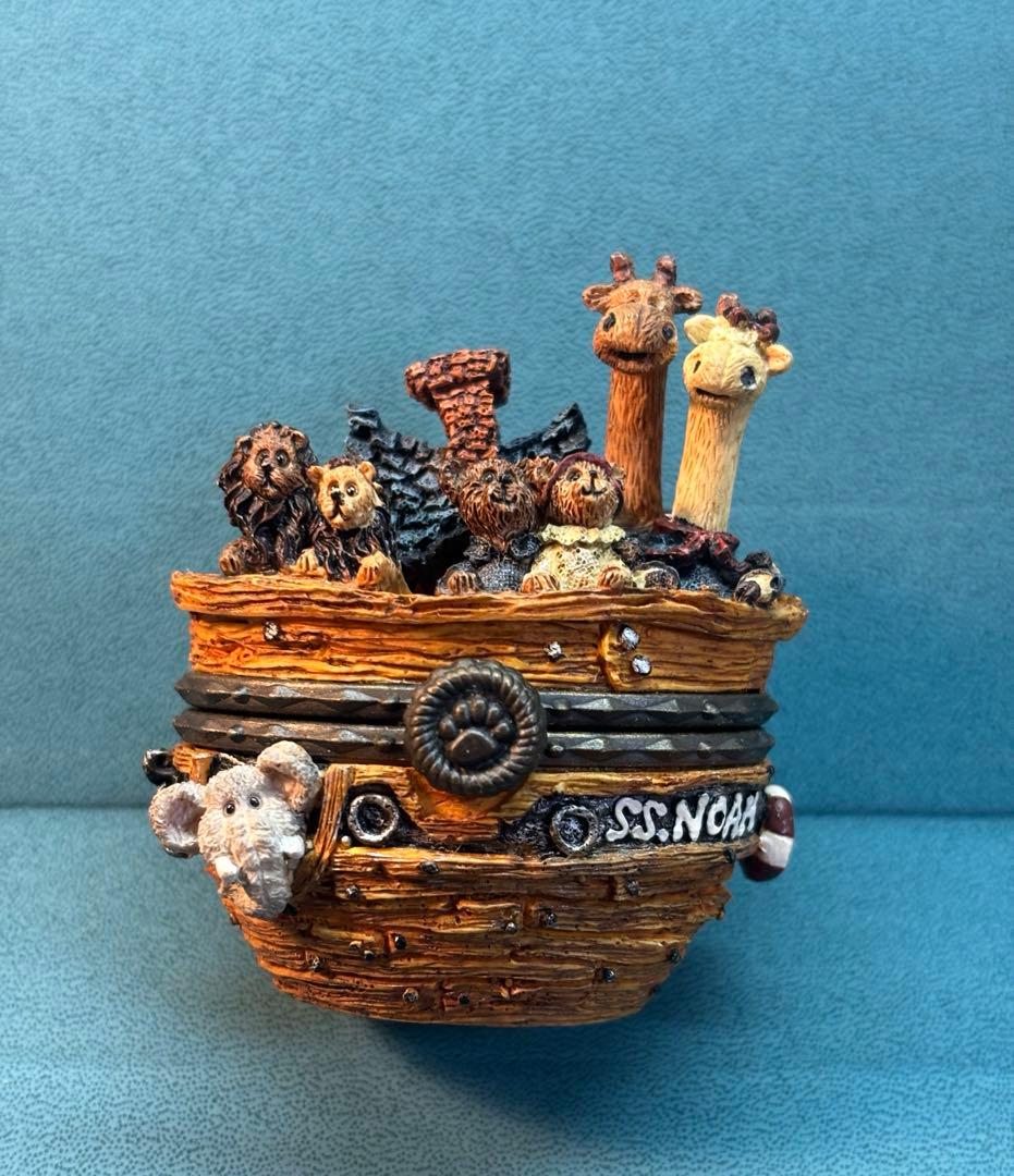 レア　boyd's bear ノアの方舟　開閉可能 Noah's Ark with Drip McNibble-Boyds Bears Treasure Box #392111