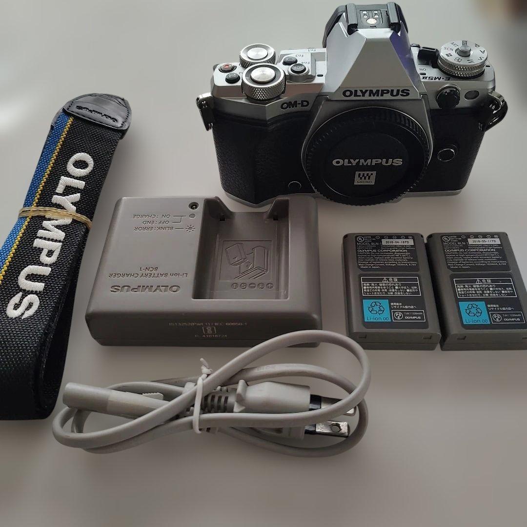 s*c様 OLYMPUS OM-D E-M5 Mark2　ショット数7433 s*c様 OLYMPUS OM-D E-M5 Mark2 ショット数7433 - メルカリ
