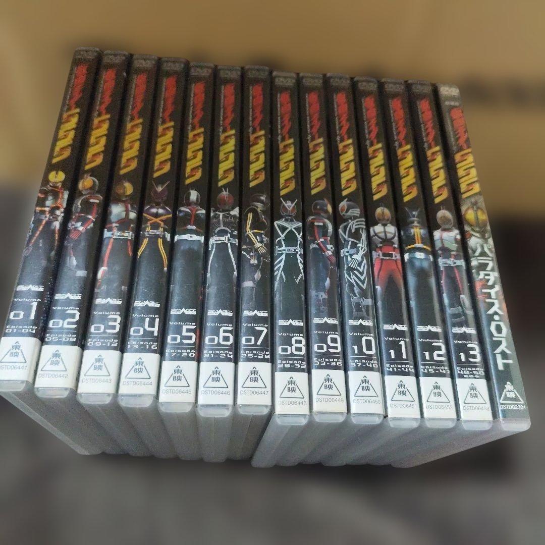 仮面ライダー555 DVD 全13巻セット　劇場版付き Amazon.co.jp: 仮面ライダー555 DVD全13巻セット : DVD