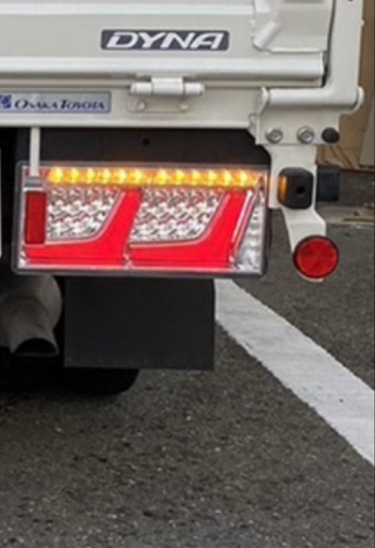 トラックLED小糸テール 小糸製作所 小糸 トラック LED リア コンビネーション テールランプ 2