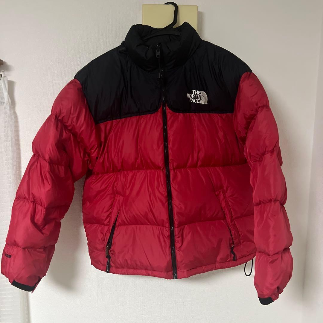 THE NORTH FACE ダウンジャケット 赤黒 ザノースフェイス ヌプシ ダウンジャケット メンズ L 赤黒 刺繍ロゴ