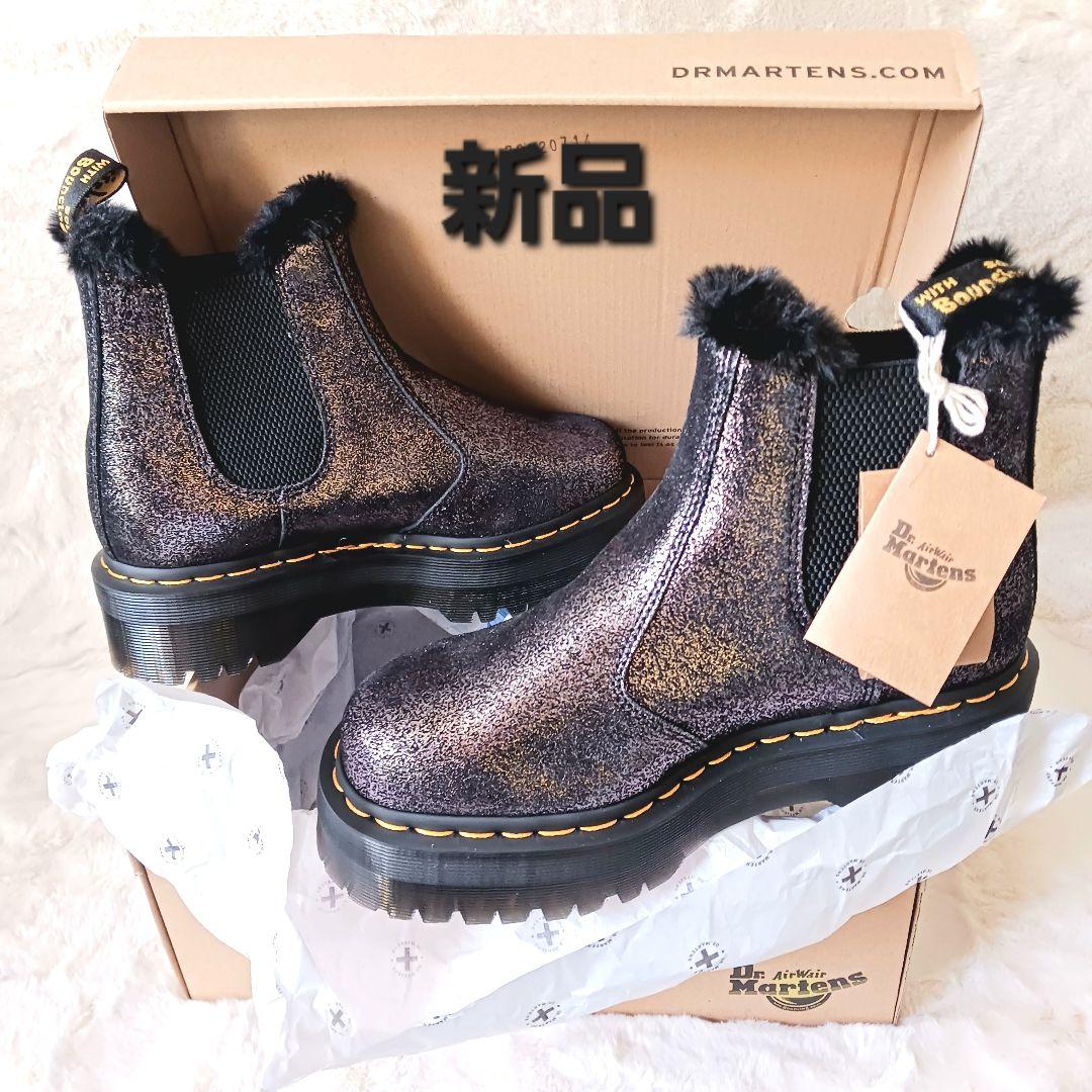 新品　Dr.Martens　サイドゴアブーツ　ボア　厚底　 ブラック　24cm Dr.Martens（ドクターマーチン） サイドゴアブーツ クアッド