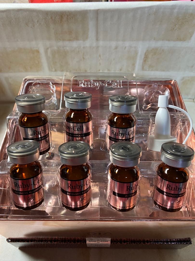 ルビーセルセラム ヒト幹細胞培養液7本(キャップ付) 傷みがちなロングヘアもトリートメントでケア | 大阪市港区の美容室
