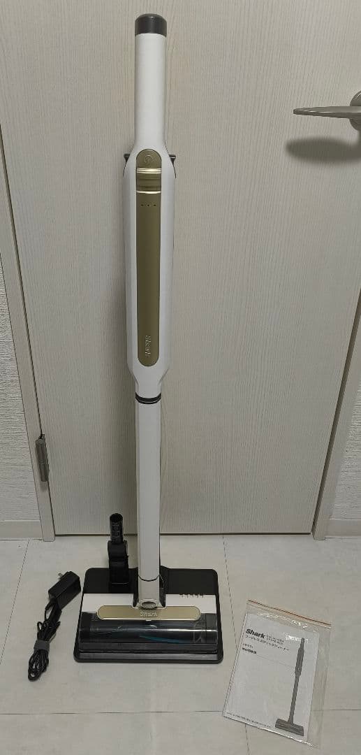 SharkコードレススティッククリーナーEVOPOWER SYSTEM Shark EVOPOWER SYSTEM STD コードレススティッククリーナー(サンド