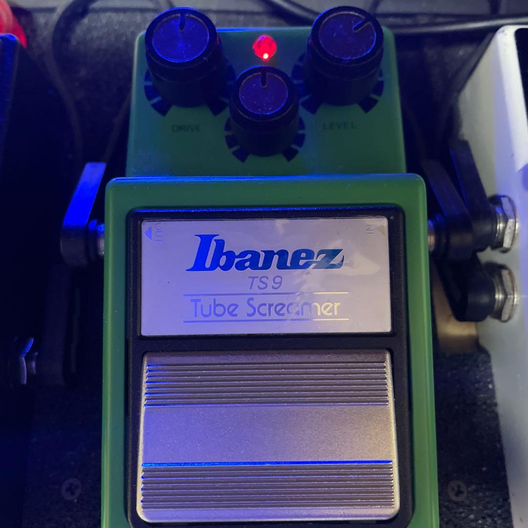 Ibanez Tube Screamer TS9 オーバードライブ Amazon.com: Ibanez TS9B BASS Tube Screamer Bass Overdrive Pedal