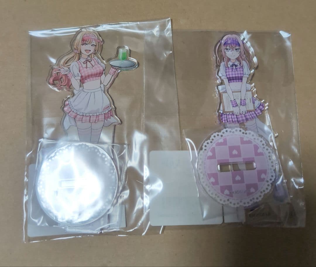 その着せ替え人形は恋をする　着せ恋　コラボカフェ　アクリルスタンド　海夢　紗寿叶 その着せ替え人形は恋をする 着せ恋 コラボカフェ アクリルスタンド 海