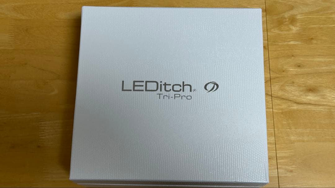 LEDitch Tri-Pro 美顔器 LEDitch／LEDitch Tri-Pro【公式】 (@leditch_coeurproject