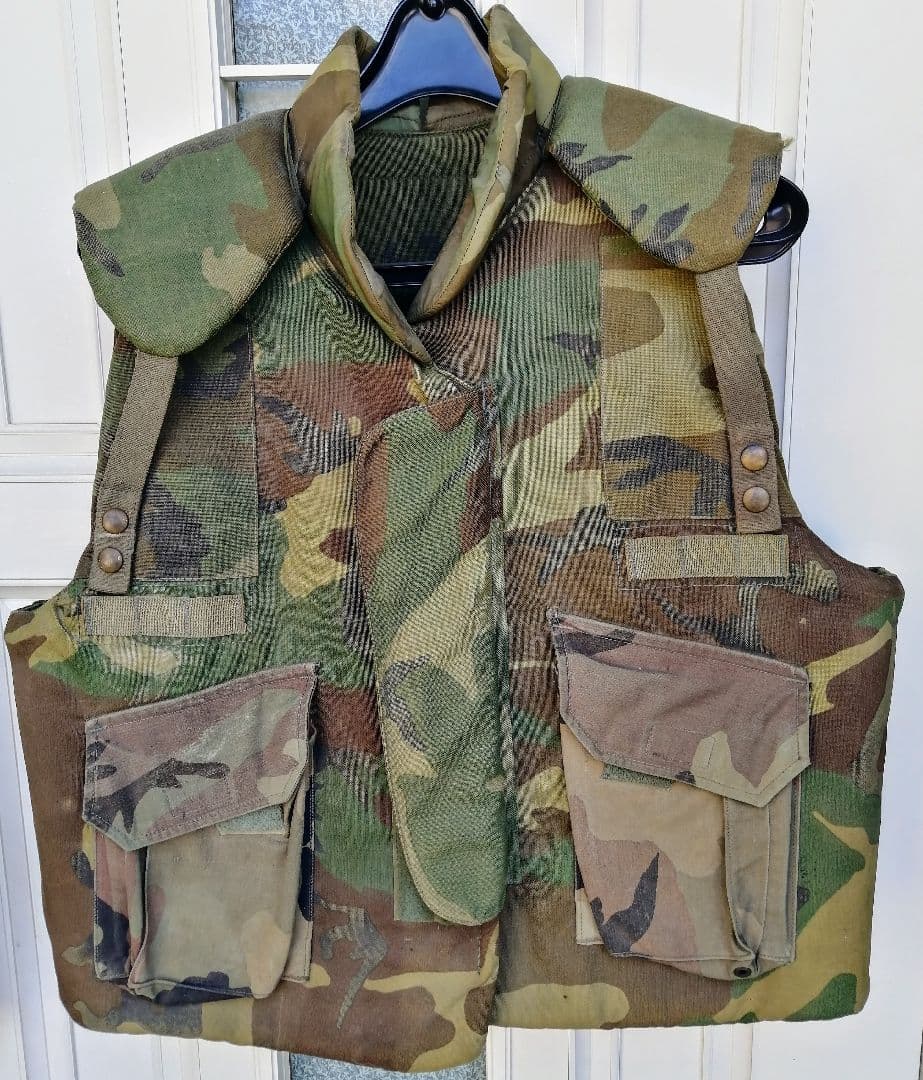 米軍　実物放出品　ボディアーマー★防弾ベスト★ＵＳ.M.C海兵隊★ＵＳ.ARMY USMC IMTV ボディーアーマー 米軍放出品の商品詳細｜ミリタリー