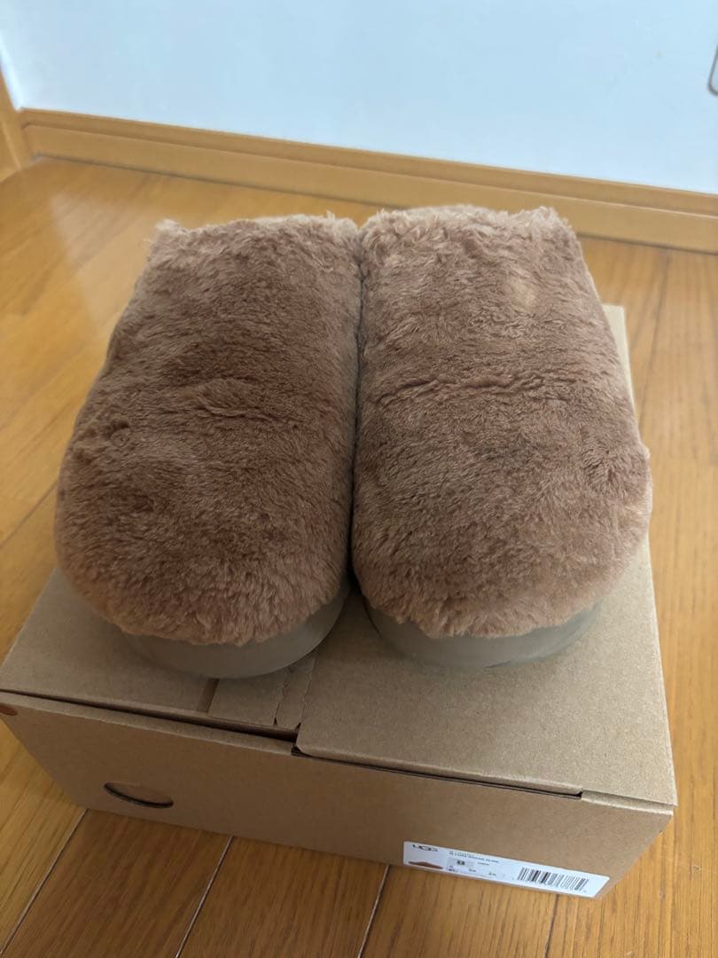 UGG ファー厚底サンダル UGG（アグ） ウィメンズ ファンケット UGG WOMENS FUNKETTE 1113474