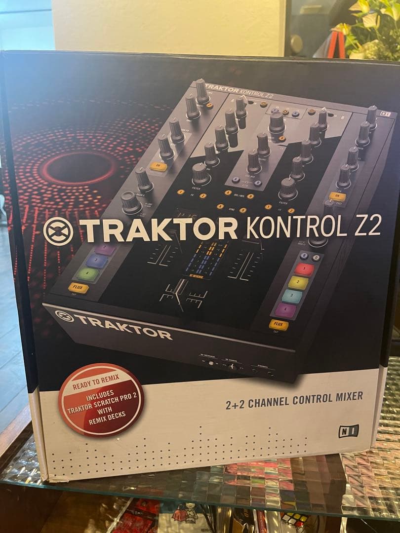 TRAKTOR KONTROL Z2 DJミキサー 動作確認済み 箱付 Native Instruments Traktor Kontrol Z2 DJ Mixer | zZounds