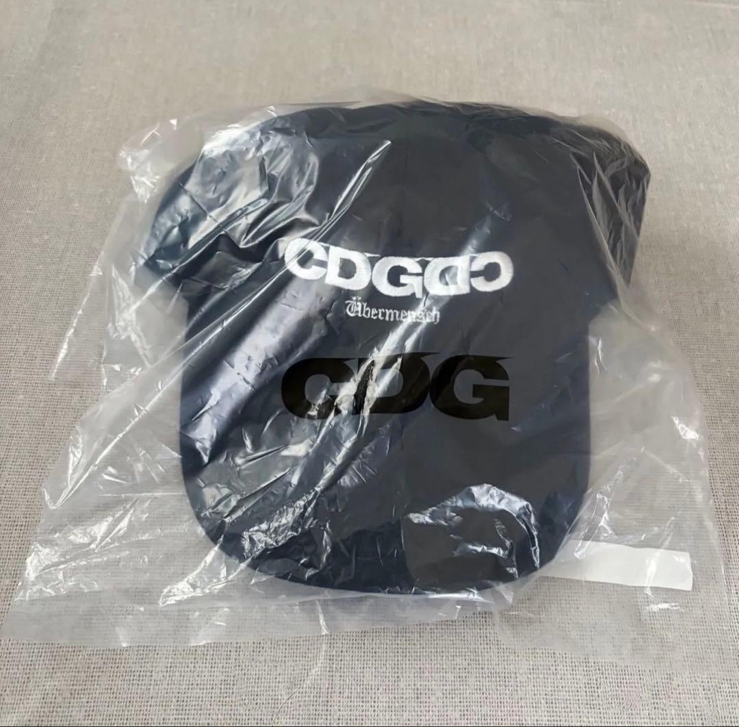 CDG x G-DRAGON Ubermensch キャップ　ショッパー付き 預購l 𝗖𝗗𝗚×𝗚-𝗗𝗥𝗔𝗚𝗢𝗡 𝗨̈𝗯𝗲𝗿𝗺𝗲𝗻𝘀𝗰𝗵 #cdg #CDG #GD