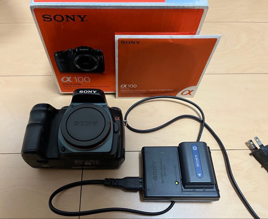 SONY α100 DSLR-A100 デジタル一眼レフカメラ SONY (ソニー) デジタル一眼レフカメラ DSLR-A100 α100 レンズ：75-300