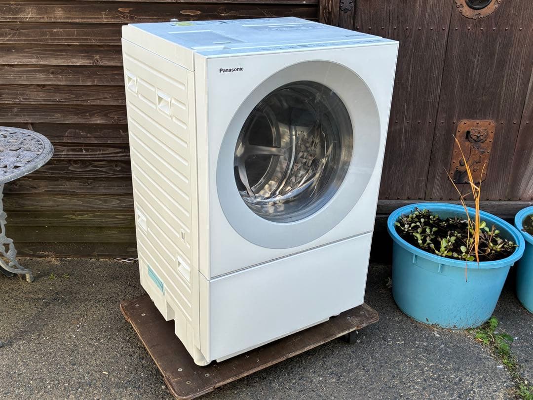 Panasonic　ドラム式洗濯機　キューブル　NA-VG770R　2022年製 ドラム式洗濯乾燥機 Cuble（キューブル） シルバーグレー NA-VG770R-H