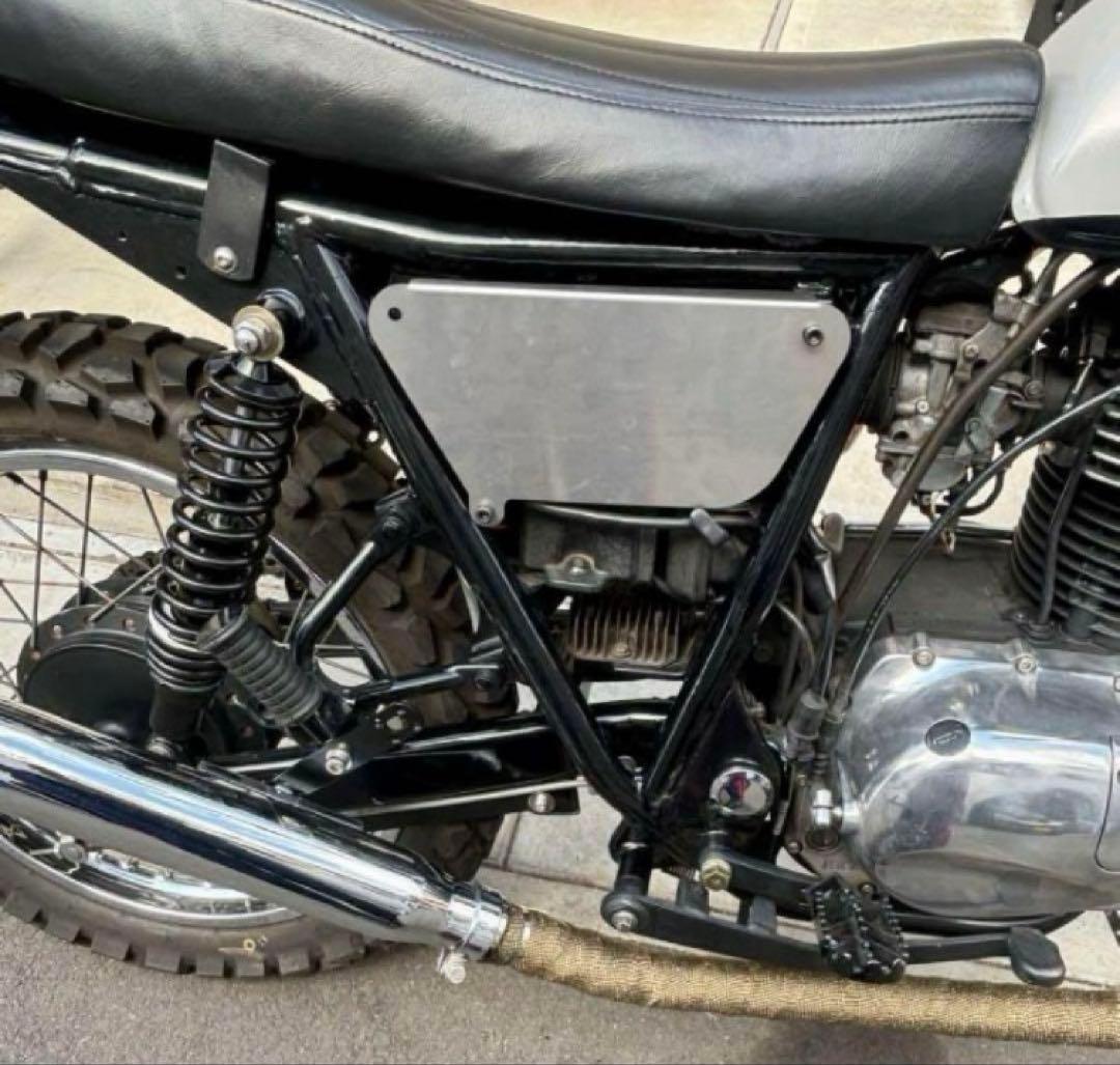 250TR　サイドカバー　マフラー　サスペンション　カスタム　タイヤ　フェンダー カワサキ 250TR マフラー＆フェンダー カスタム！！ | 本庄市の