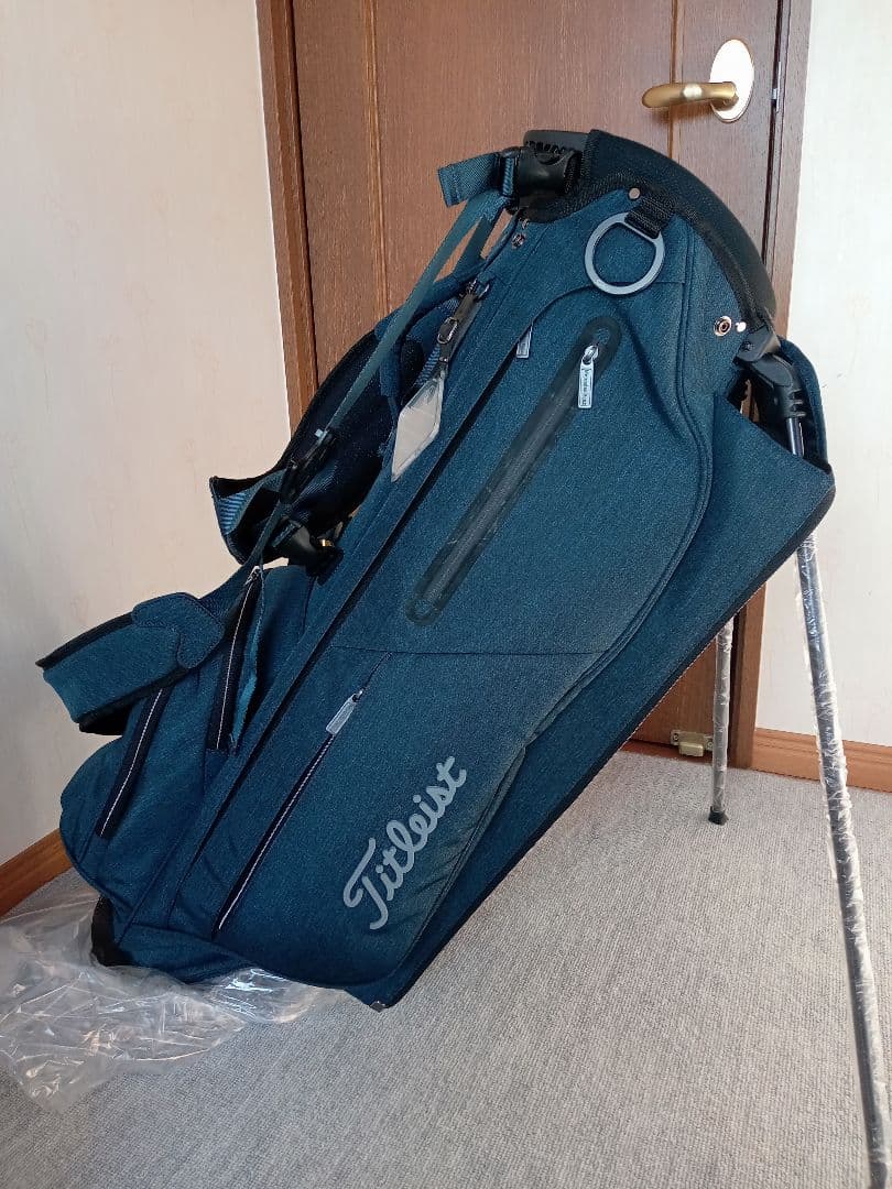 Titleist メルセデスベンツコラボキャディバッグ新品未使用 楽天市場】【 ベンツ 純正 即日出荷 】タイトリスト キャディバッグ 9