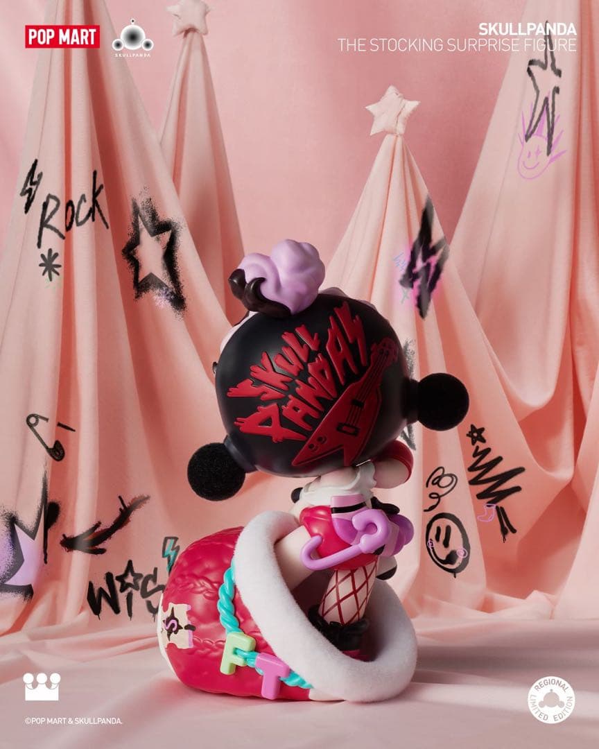 POPMART SKULLPANDA | STOCKING SURPRISE - メルカリ