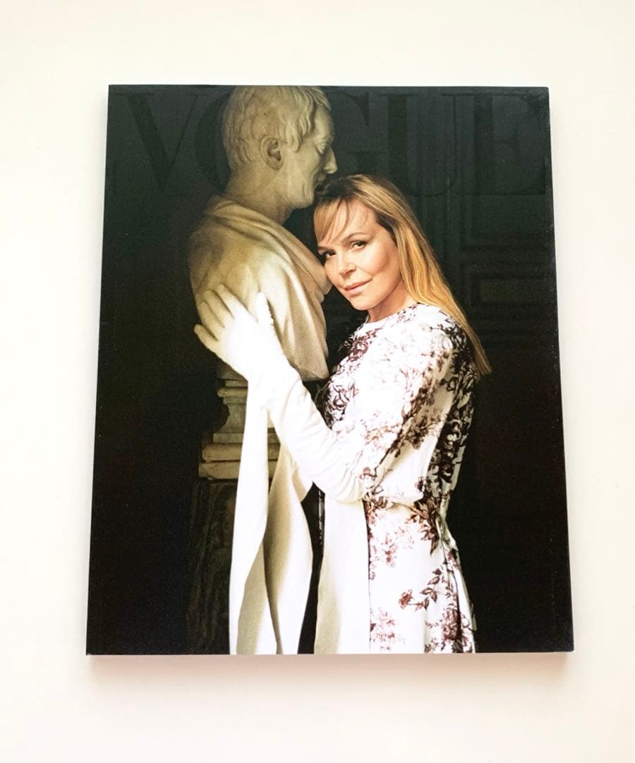 女性情報誌 Vogue Czechoslovakia Magazine July 2022 IVEREI2022December12.jpg